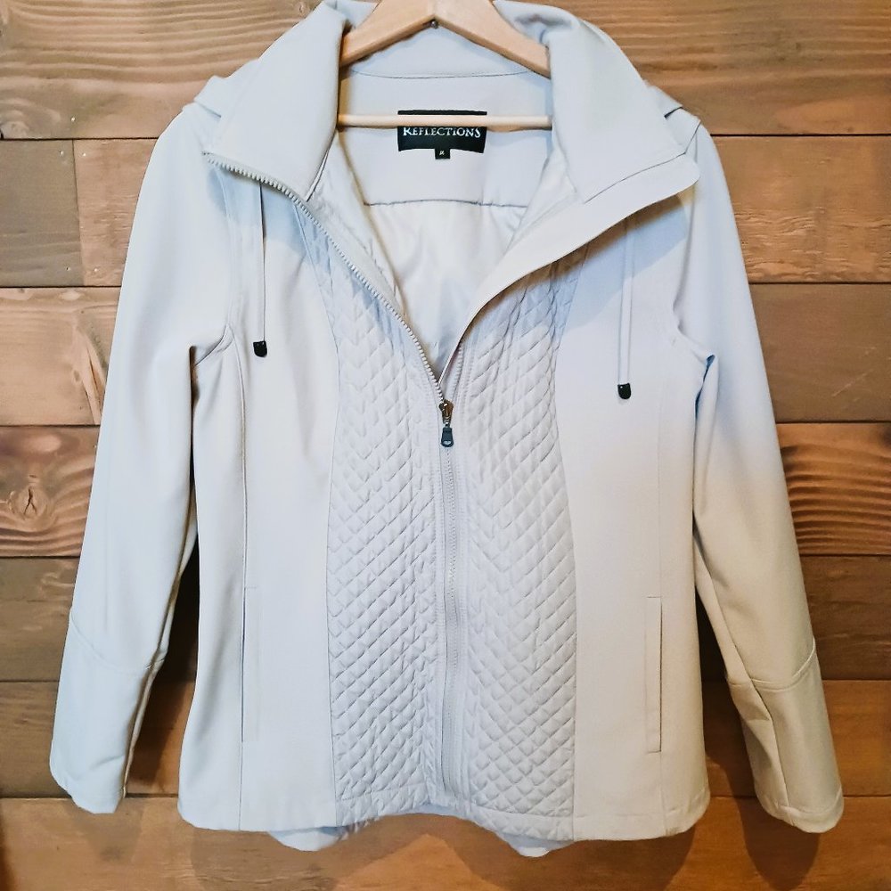 *CLEARANCE* NEARLY NEW Easy Fit Northern Reflections w/removable hood Beige Sz M